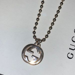 Gucci necklace